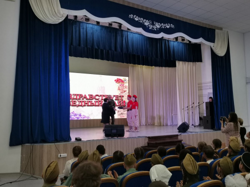 В Урюпинском районе провели школьный литературно-музыкальный фестиваль 