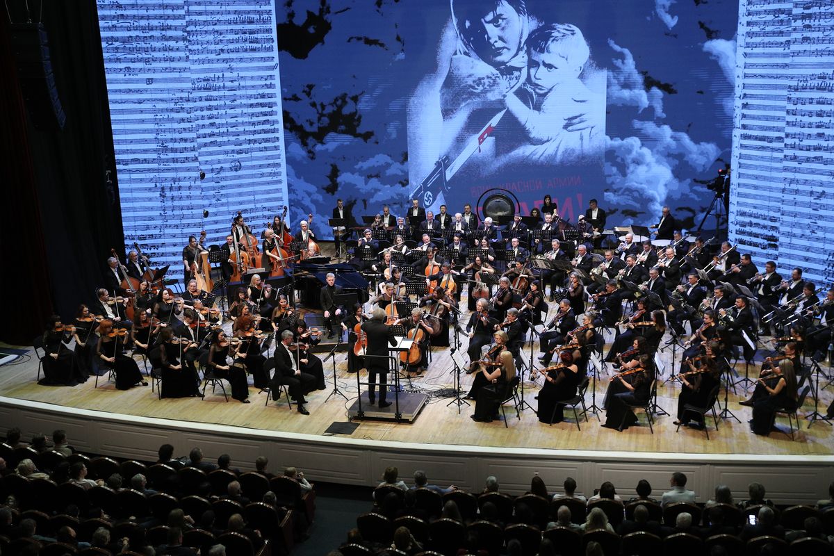 В Волгограде впервые в исполнении двух оркестров прозвучала «Ленинградская симфония» Дмитрия Шостаковича