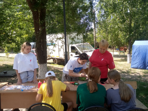 В Дубовке с помощью автоклуба провели семейный праздник