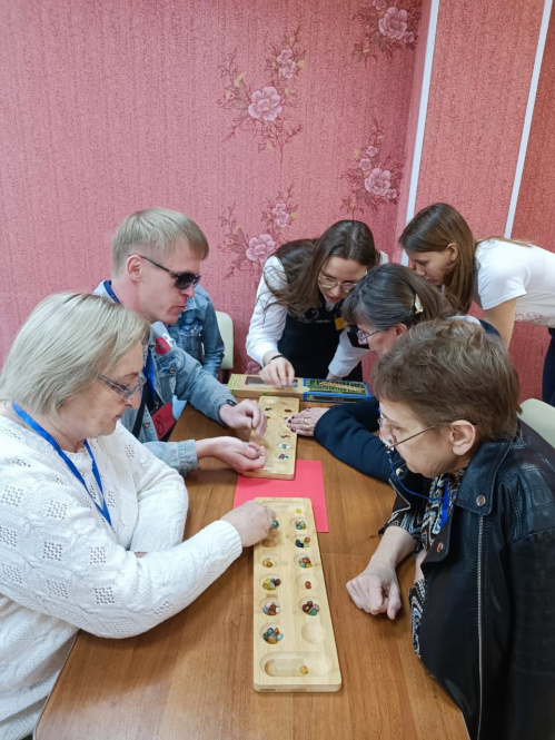 В Волгограде прошёл региональный турнир по настольным играм среди незрячих и слабовидящих