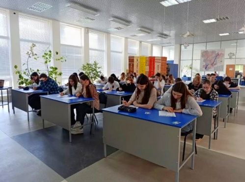 Молодые волгоградцы написали «Славянский диктант» Молодые волгоградцы написали «Славянский диктант»