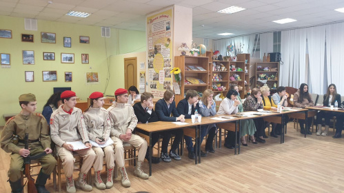 Юные волгоградцы проведут видеомост «Эстафета памяти» с библиотекой Саратова 