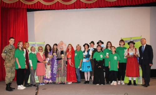 В Волгограде состоялся межнациональный фестиваль «Палитра народов России»