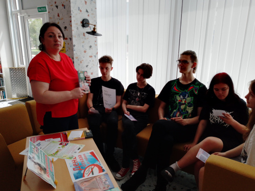 День без курения прошел в модельной библиотеке