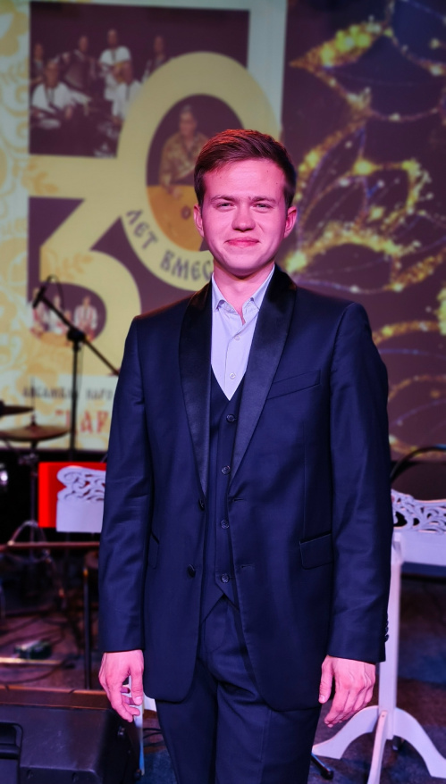 Артист Казачьего театра завоевал два Гран-при на всероссийском конкурсе