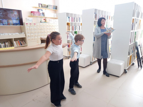 В Палласовской модельной библиотеке рассказали о творчестве Ирины Токмаковой