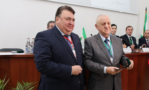 Профессора ВГИИКа отметили наградой в Ингушетии