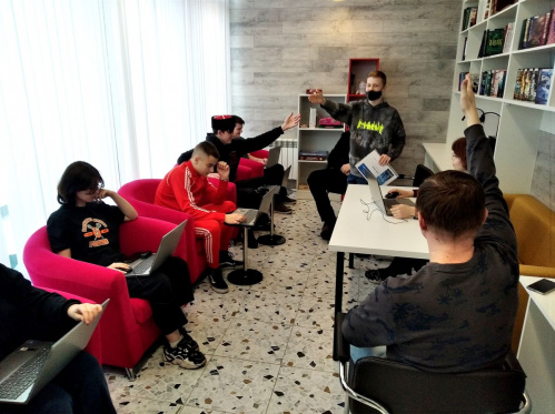 Юные читатели модельной библиотеки в Иловле стали победителями межрегионального конкурса технологичных проектов