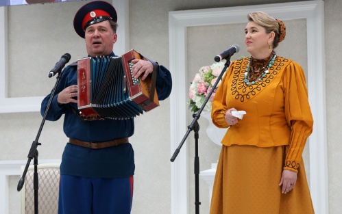 Песни Верхнего Дона услышали на Сахалине