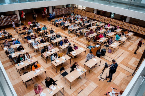 В Волгограде «Тотальный диктант» написали около 500 человек