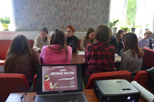 В Дубовке реализуется проект «Увлечённые культурой»