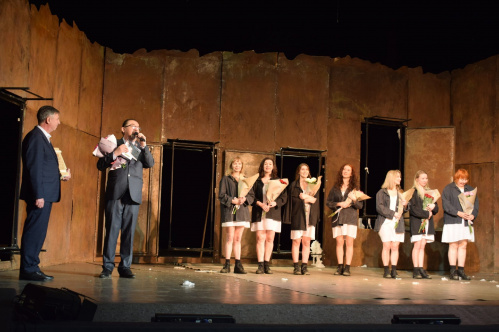 Волгоградский молодёжный театр выступил на фестивале в Саратовской области