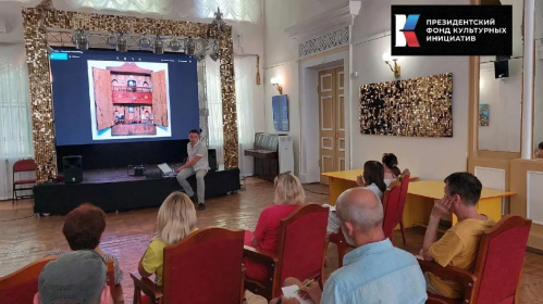 В Волжском приступили к реализации грантового проекта «Народный театр кукол»