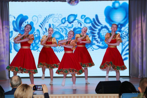 Во Фроловском районе провели патриотический концерт