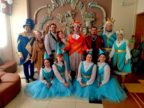 Волгоградские артисты показали обучающий спектакль юным камышанам