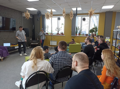 Новые стихи волгоградских поэтов прозвучали на фестивале в библиотеке для молодёжи