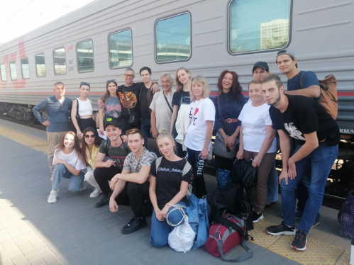 Волгоградский молодёжный театр отправился на гастроли в Самару