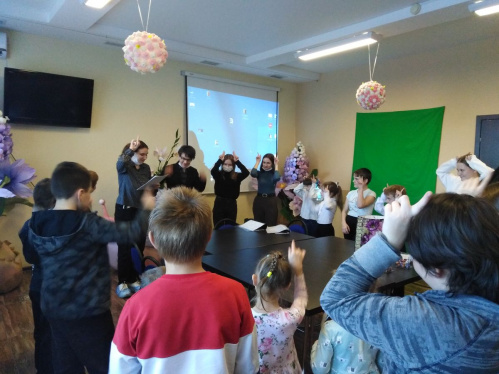 Студенты ВГИИКа провели для детей литературную викторину