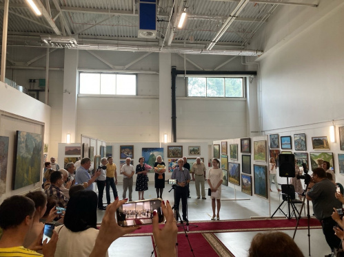 Волгоградские художники участвуют в межрегиональной выставке в Пятигорске