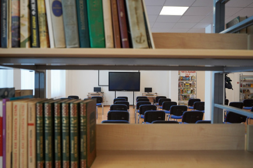 Цикл мероприятий ко Дню России подготовила Волгоградская областная библиотека для молодежи