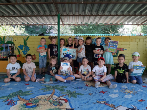 В волгоградских библиотеках проходит акция ко Дню ВМФ России