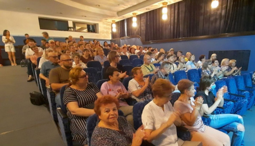 В Волгоградском ТЮЗе готовятся премьеры и продолжается ремонт