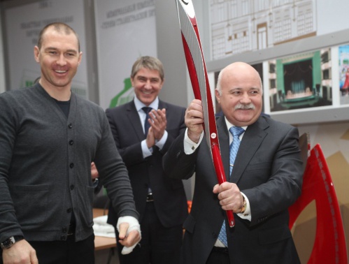 Олимпийская чаша отправилась в музей