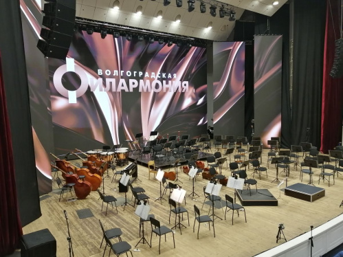 Именитые артисты и новички сцены выступят в Волгоградской филармонии