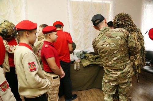 В «Старой Сарепте» открылась выставка «СВОи»