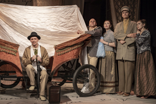 В Волгоградском молодёжном театре завершается 16-й театральный сезон