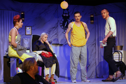 На премьере «Ножниц» следствие вели зрители