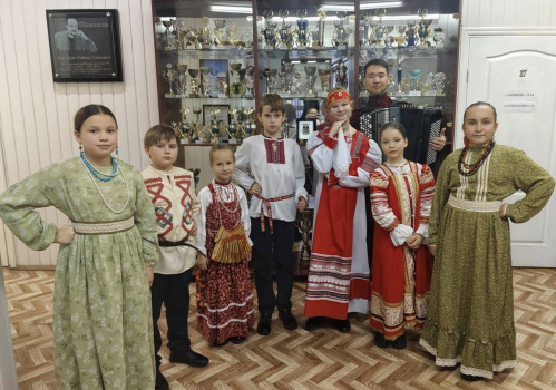 Детский ансамбль «Златница» Казачьего театра успешно выступил на всероссийском конкурсе