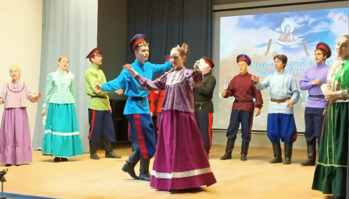 Во ВГИИКе прошёл III областной фестиваль казачьей культуры