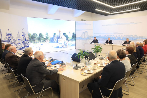 Новые «Рубежи Сталинградской доблести» и памятник Станиславу Говорухину: Андрей Бочаров поддержал инициативы ветеранов