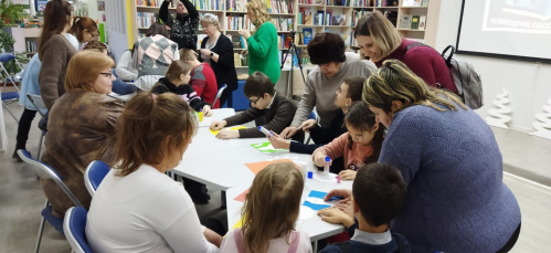 В модельной библиотеке Камышина дарят праздник детям из реабилитационного центра 