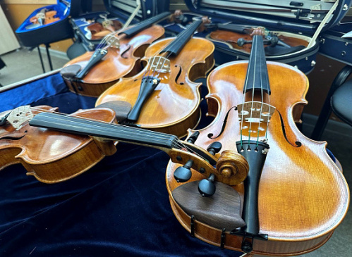 В школах искусств Волгоградской области обновляют инструменты и оборудование