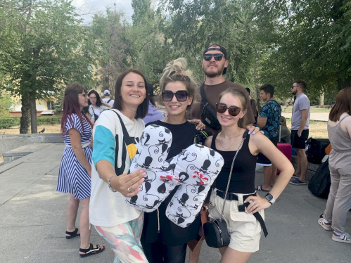 Актёры НЭТа отправились на фестиваль «Таврида.АРТ»