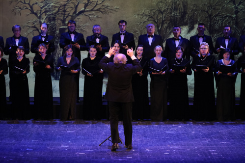 «Новогодний хоровод» от хоровой капеллы «Царицынской оперы»