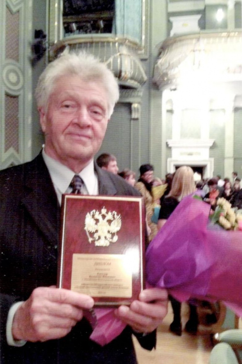 85-летний юбилей отмечает заслуженный работник культуры РФ Валентин Кисслер