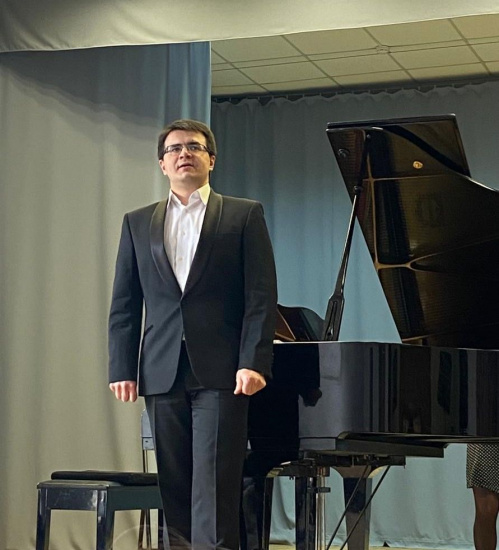 Выдающийся пианист Иван Александров подарил волгоградцам «Мелодии жизни»