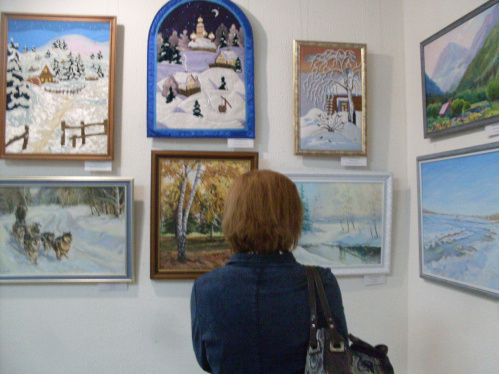 В Волжском открылась зимняя выставка