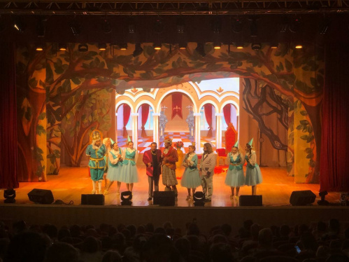 В Урюпинске «Царицынская опера» представила обучающий спектакль