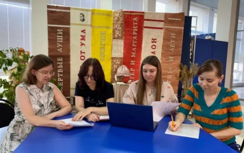 Специалисты Волгоградской Горьковки поделились опытом с коллегами в онлайн-формате