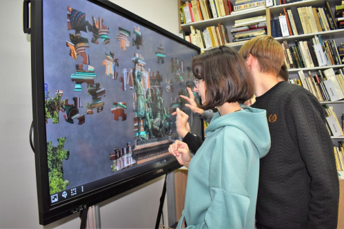 В Среднеахтубинской модельной библиотеке провели интерактивный исторический урок