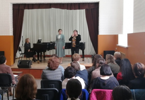 В Волгограде петербургские педагоги провели занятия для юных талантов