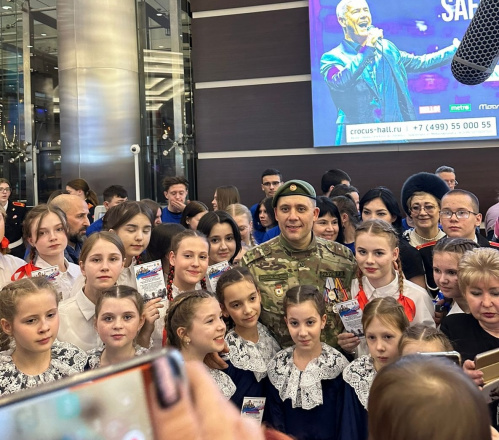 Воспитанники волгоградской ДШИ выступили в поддержку СВО на московской сцене