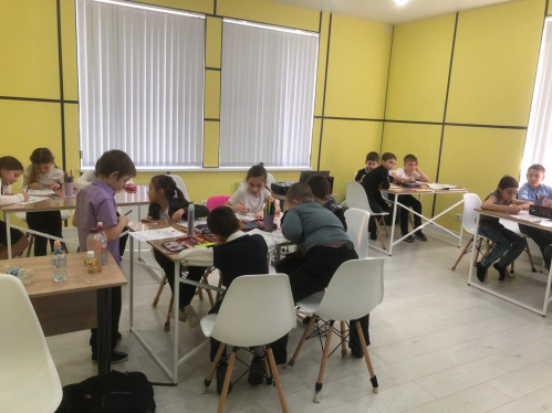 В Иловлинской детской модельной библиотеке проводят учебные дни для школьников