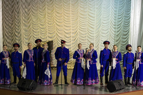 Ансамбль российского казачества выступил в исправительной колонии