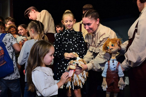 В Волгоградском театре кукол прошёл «театральный урок»