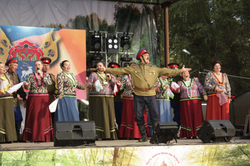 В Урюпинском районе впервые состоялся фестиваль «Пусть льются песни над Хопром»